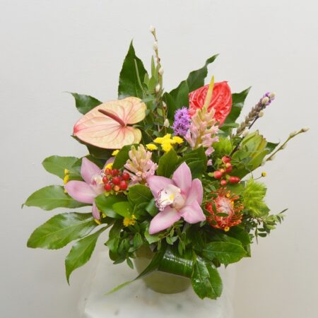 Aranjament floral corporate in vas ceramic - imagine 2