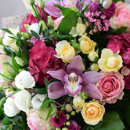 Buchet Fantezie de Primavara - imagine 2
