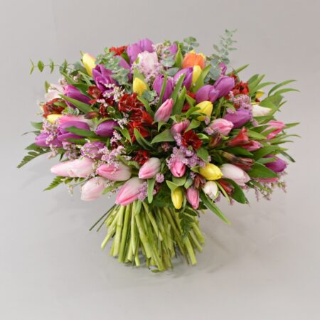 Buchet 101 lalele multicolore - imagine 3