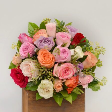 Buchet cadou 19 trandafiri multicolori